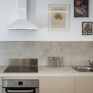 The Cube - Designer finished studio by SF Homes