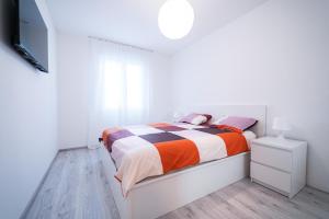 Luxury Apartment in Peaceful Split Neighborhood 