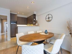 Stylish Stay Near the Sea