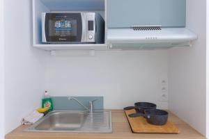 LE MIMONT studio central et calme, séjours en couple ou congrès