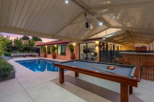 Luxury 5br villa with pool