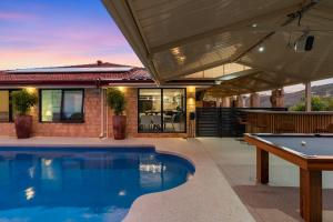 Luxury 5br villa with pool