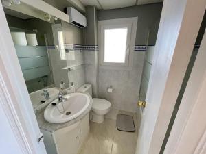 51- Dos habitaciones vista mar