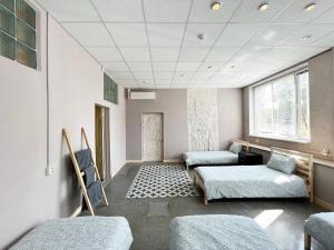 Hostelis R27