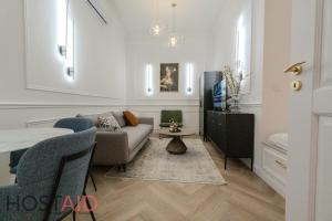 V27-2 Design Apartment - hostAID