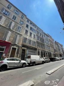 Superbe appartement : balcon et parking gratuit dans le centre