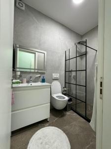 Tirana Centre Lions Gate 2