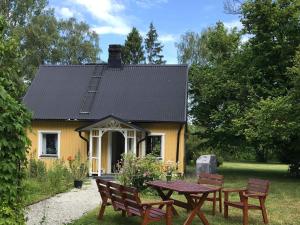 6 person holiday home in KLINTEHAMN-By Traum