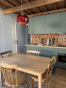 Le426, charmante petite maison 2 chambres refaite à neuf