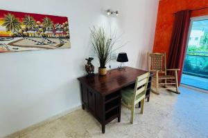 La Fenice Beachfront with King Beds