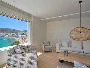 Beachfront Mykon Villa