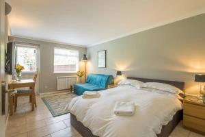 Addenbrookes Flat 2 mins walk free Private Parking