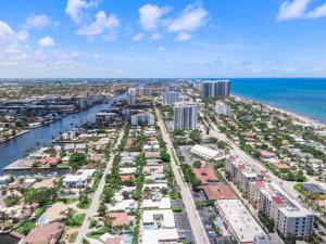 The Sandbar Walk To Beach Comfy Beds Firepit Pool