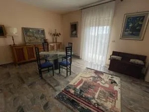 Tiz Home - 卡尼卡特伊