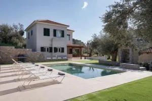 Nature Retreat Skiathos Villa - Troulos