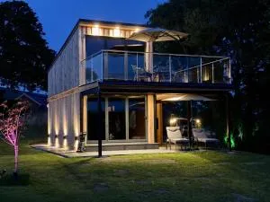 Tawny Lodge - Luxurious 1 Bedroom - Blossom Farm - 卡迪根