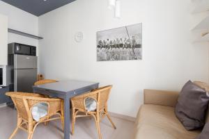 GuestHost - Bright Apartment - 650 m far from Arco della Pace