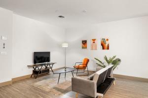 TWO Modern Waterfront CozySuites sidebyside