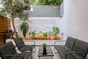 Place to be Athens apartment