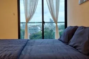 Apt Capitol Suite Senen 2 BR with Pool & Wifi - Kemayoran