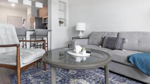 Landing Modern Apartment with Amazing Amenities (ID1239X542)