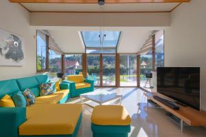 Greenheart - Mediterranean Elegance in Nature