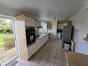 4 Bedroom Home with Parking