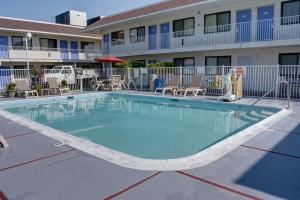 Motel 6-Springfield, OR - Eugene North