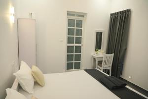 Beach Paradise, Bateen Beach Stay