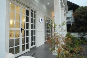 Beach Paradise, Bateen Beach Stay