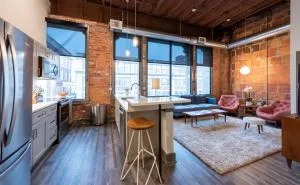 ABODES ApartHotel - Twelve Corners