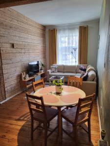 Old Town Family Apartment