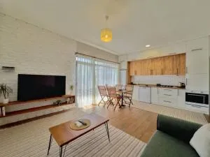 Stylish Garden Retreat, Ultimate Relaxation - Yeşilköy