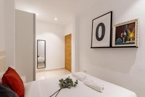 Madrid Embajadores II - Apartamento de 4 dormitorios con Balcón