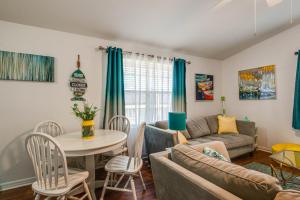 Lakefront Keystone Heights Home w Boat Ramp!
