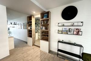 Bel Appart Design 2ch, Mairie, Pkg, Wifi, Terrasse, Port Marianne