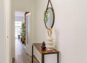 Apartment Pink La marina - Winter by the beach