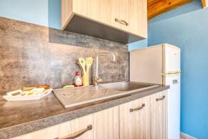 Maisons de vacances Cottage Charme et Champetre 6P : Maison 2 Chambres