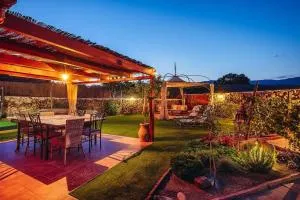 El Escondite de Molina. Valle del Tiétar. - 拉伊格莱苏埃拉