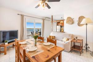 Gabriel Sans apartment Fornells