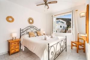 Gabriel Sans apartment Fornells