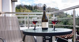 Nikitas Apartments & Suites