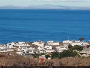 De Santa Villas - West Point