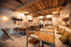 Hotels Hotel de la Roche : photos des chambres