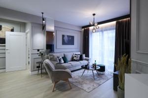 Central Prestige Point