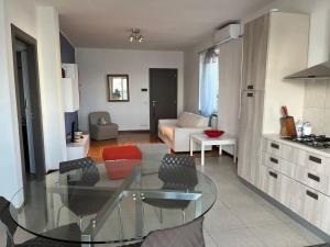 Villa Anastasye Your Lakefront Vacation Rental