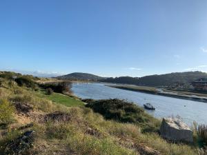 Maisons de vacances VILLA 600m de la plage calme Location possible a partir de 3 nuitees, pouvant accueillir 6-8 pers Activites nautiques randonnee velo peche golf casinos : photos des chambres