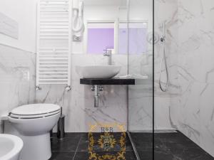 Chambre Lit King-Size avec Balcon
