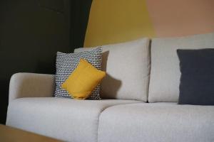 Uzès la Tour Médiévale Centre Historique