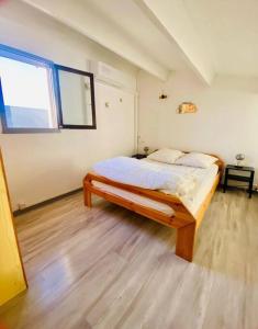 Maisonnette chaleureuse au pied du port